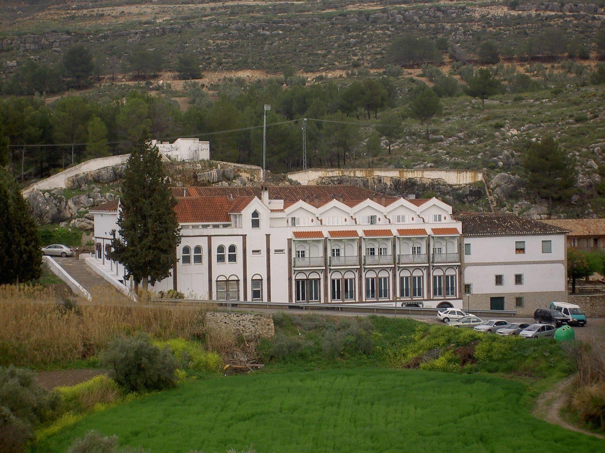 Balneario De Alicun De Las Torres Villanueva de las Torres Dış mekan fotoğraf